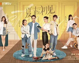 女人趴下脱了内裤光着屁股喷白